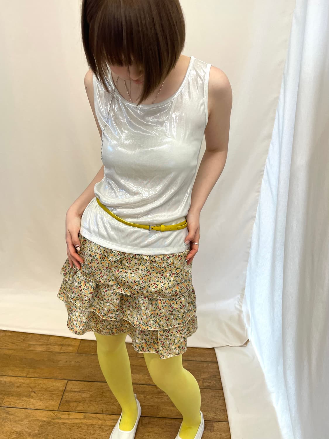 glossy sleeveless 상품이미지3