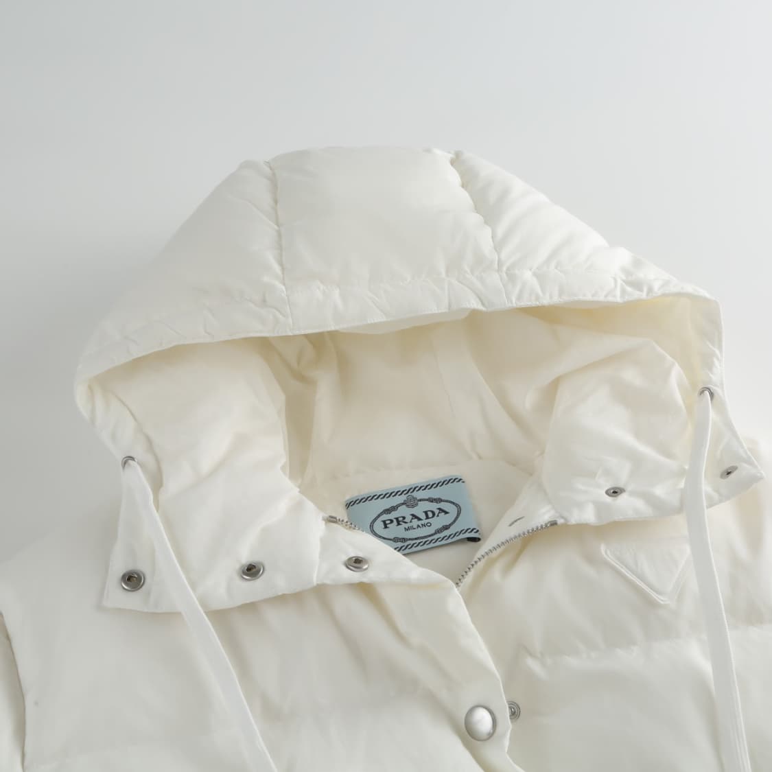 프라다 패딩 상품이미지4