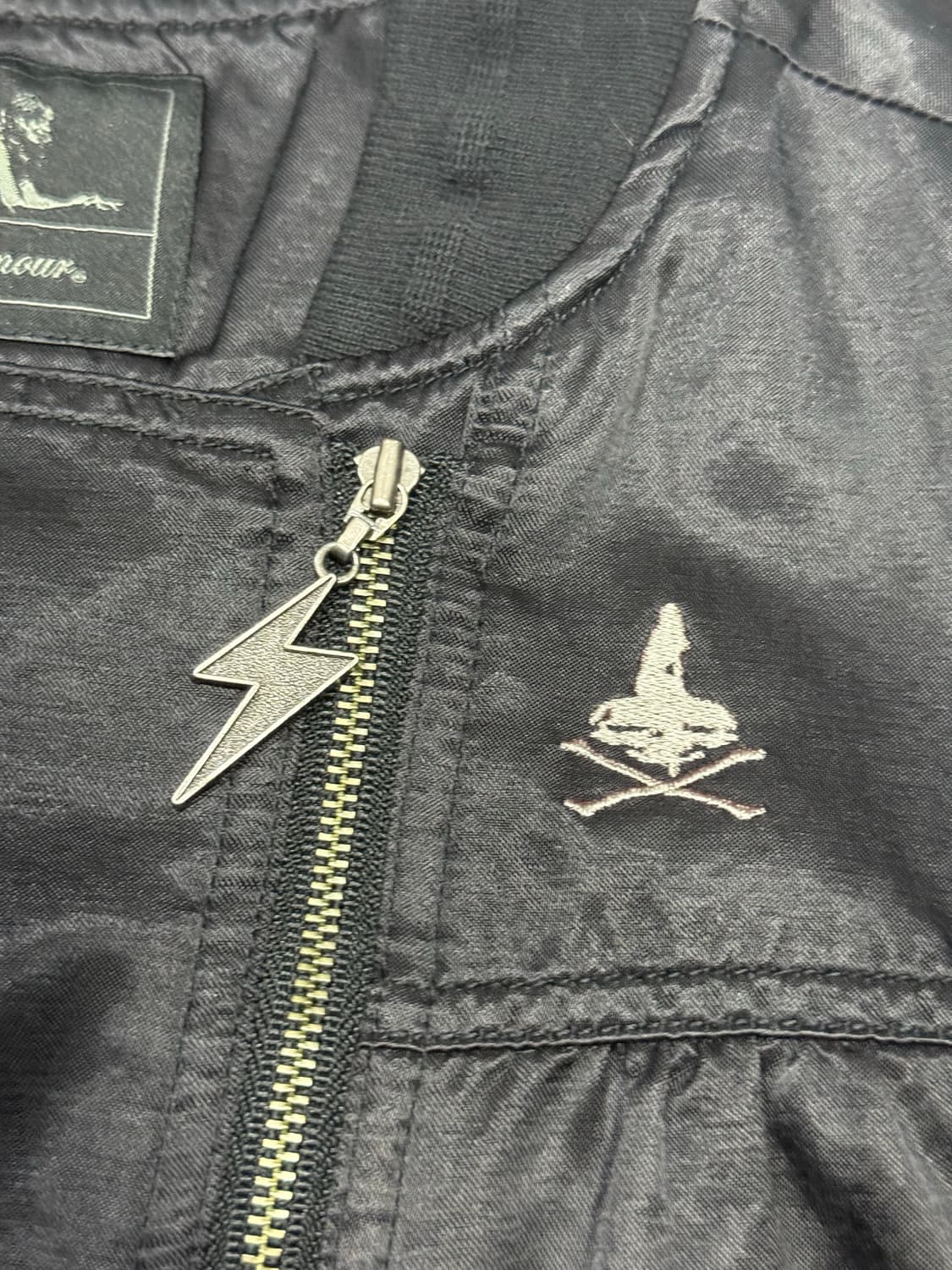 히스테릭 글래머 아카이브 히스걸 자수 사틴 라이더 자켓 상품이미지2