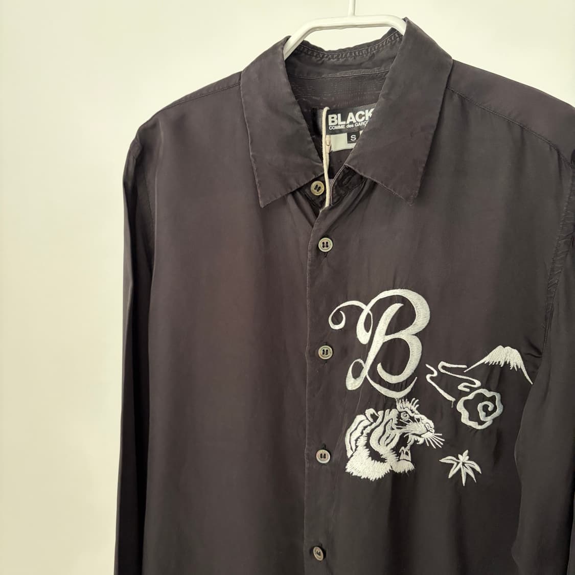 Oriental Needlepoint Blouse 상품이미지3