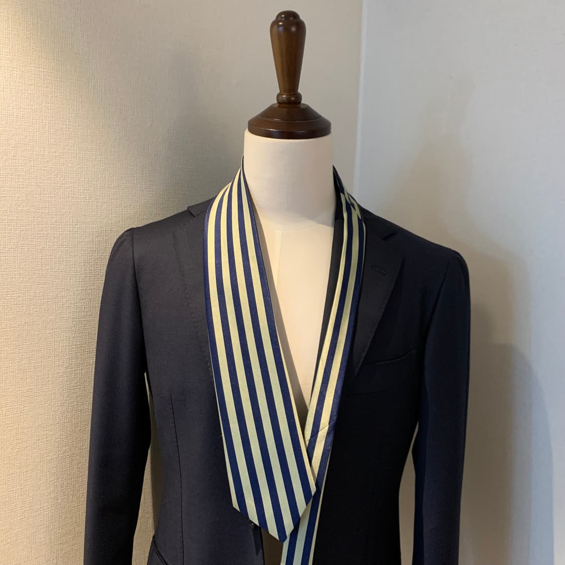 요지야마모토 명품 클래식넥타이 스트라이프 100폴리 8.9cm 상품이미지1