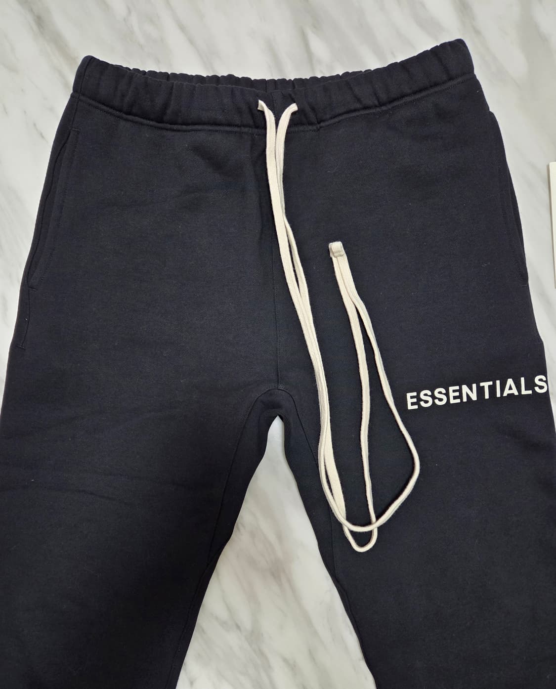 피오갓에센셜 스웻 조거 팬츠 블랙 상품이미지3