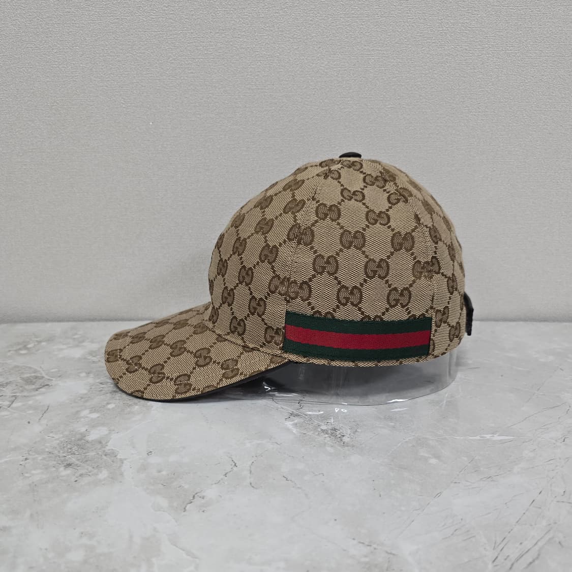 구찌 로고 볼캡 모자 s사이즈 판매 상품이미지1