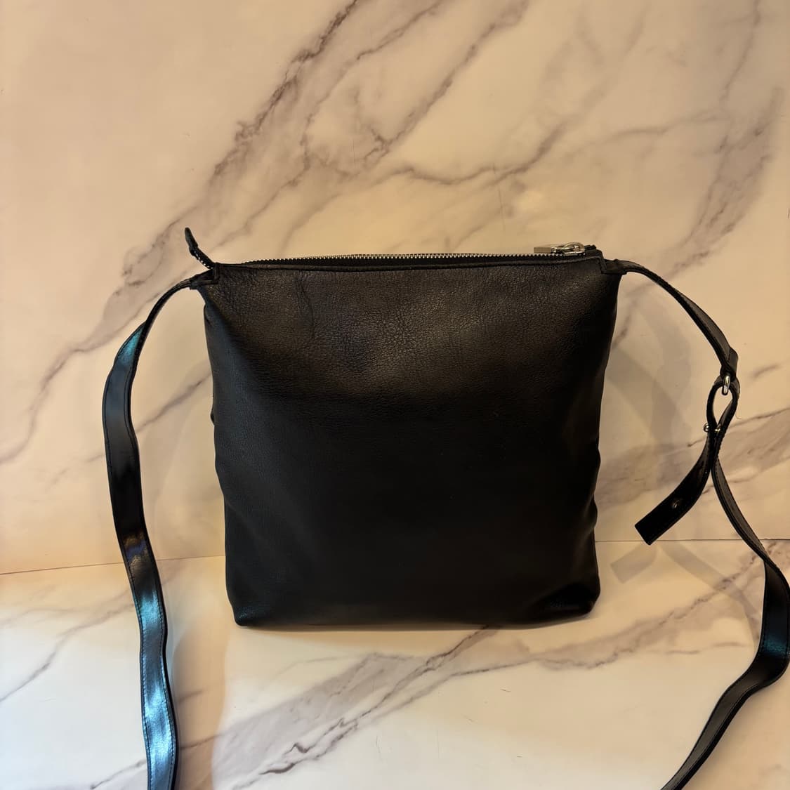 정품 Furla 훌라 가죽 크로스백   상품이미지6