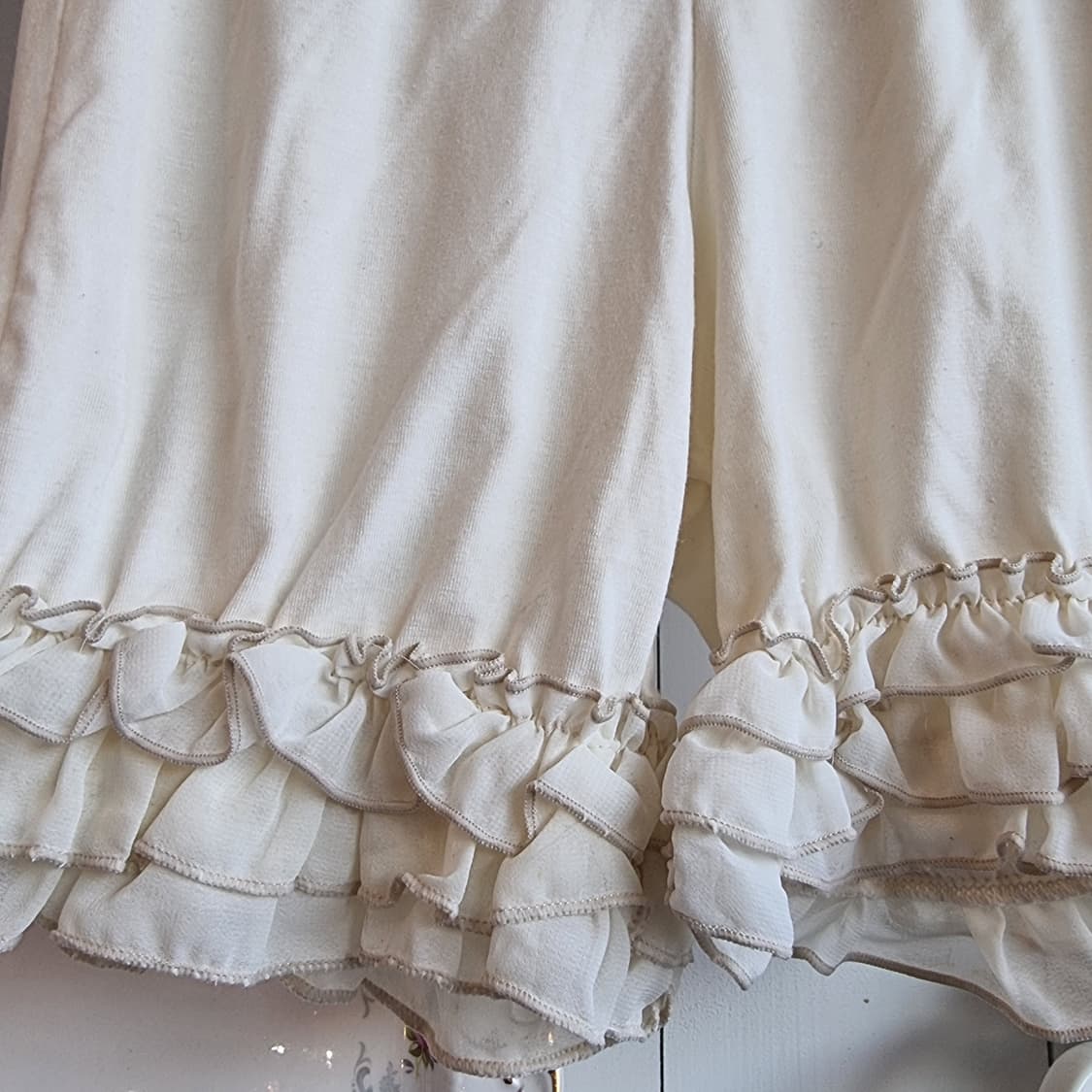 아이보리 프릴 속바지 상품이미지2