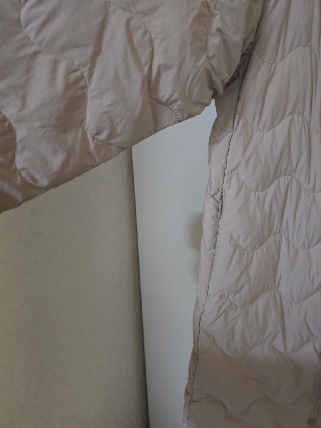 코오롱 퀼팅 구스다운 경량 패딩 상품이미지3