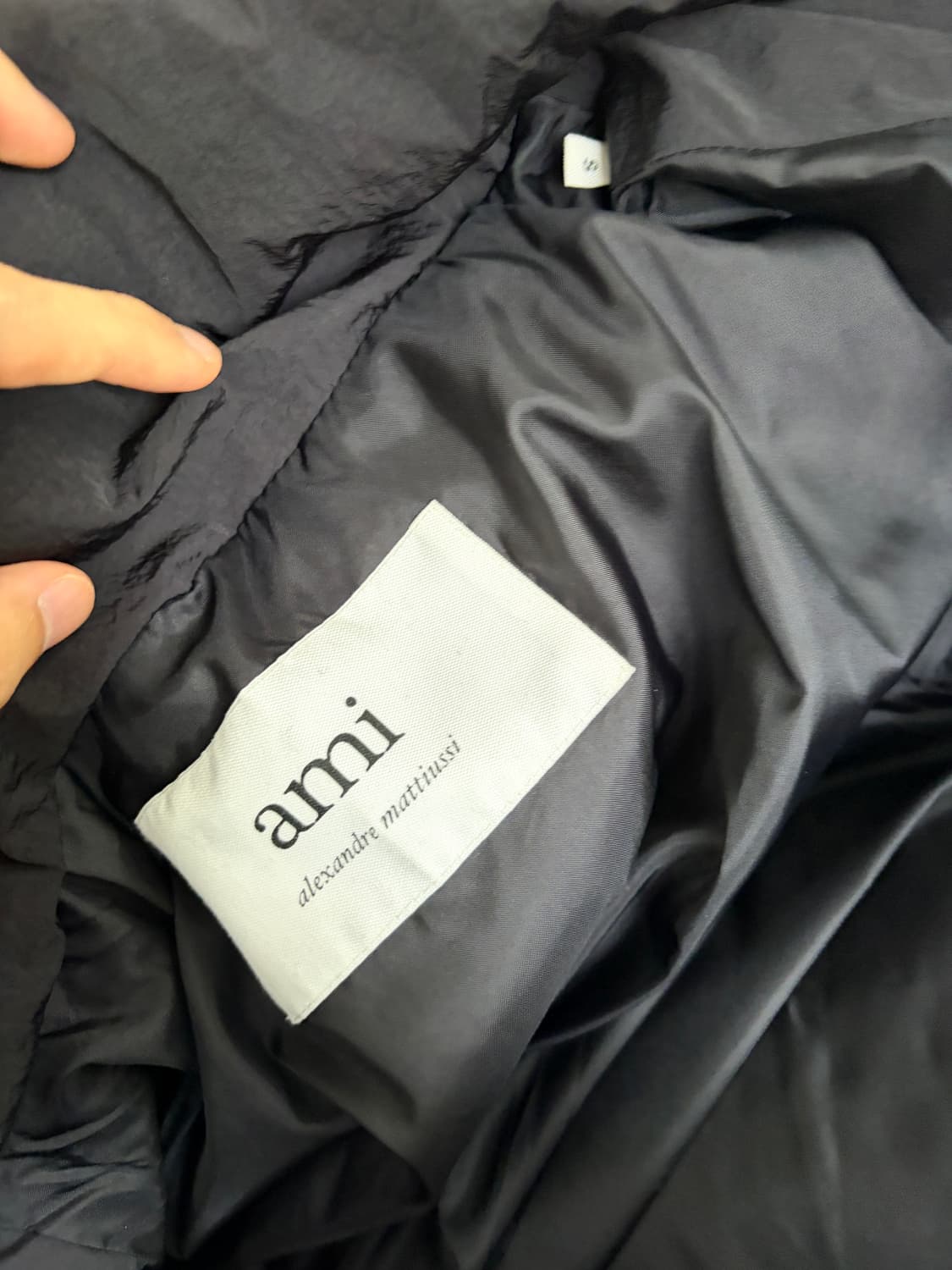 아미 패딩 UJK401-276-001 s사이즈 상품이미지3