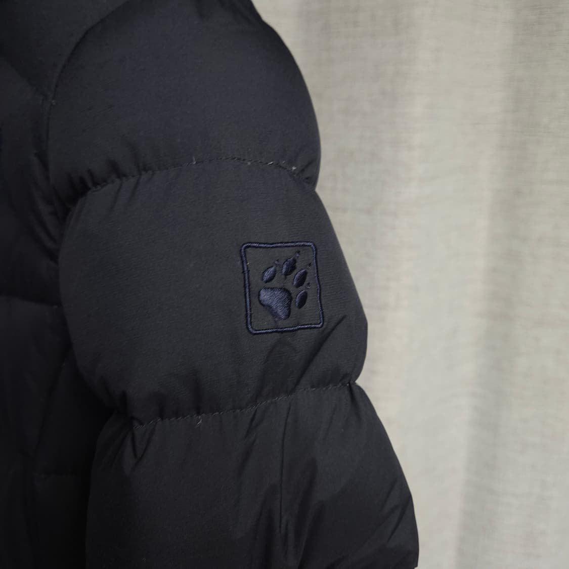 95 ) 잭울프스킨 여성 필파워 800 거위털 블랙 롱패딩 상품이미지6