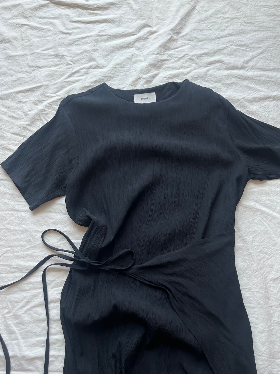 레이어드 플리츠 랩 원피스 상품이미지2