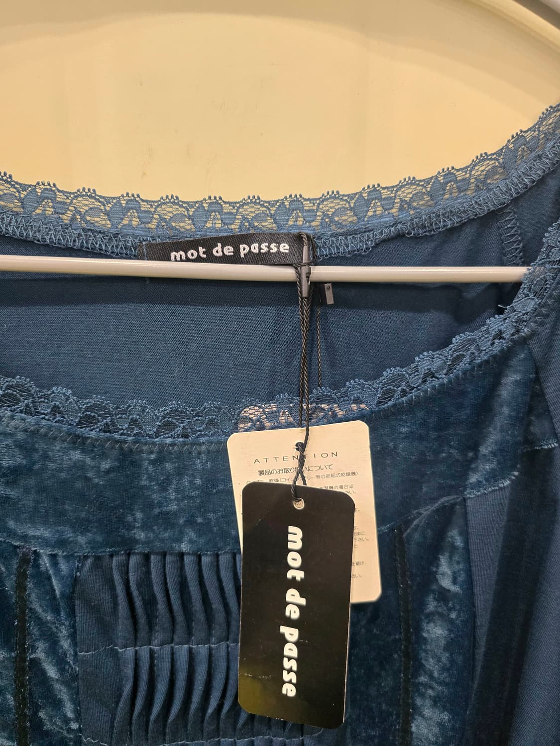 벨벳 블라우스 (일본 브랜드)  상품이미지2