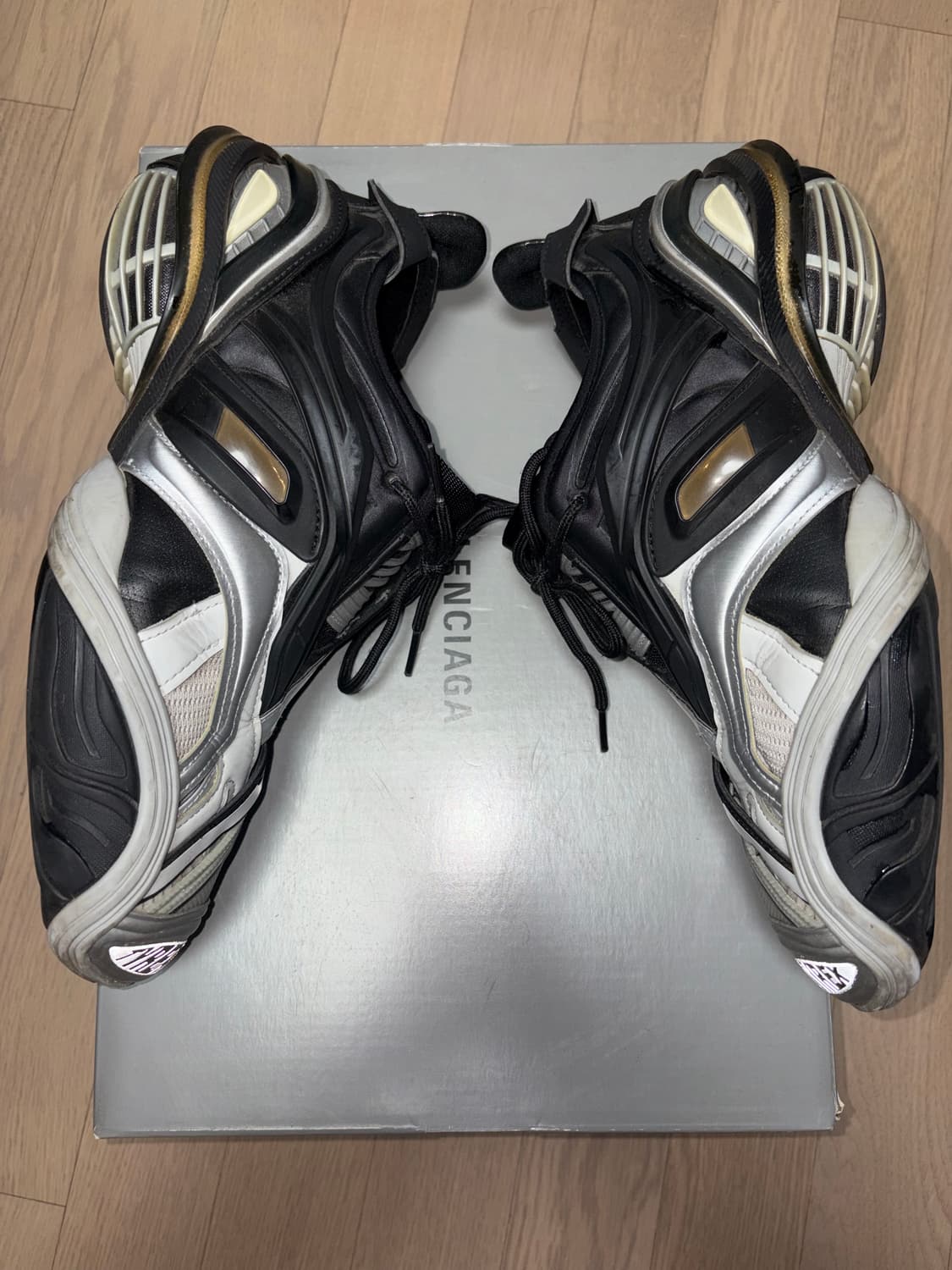 발렌시아가 타이렉스 (42) 블랙 그레이 상품이미지2