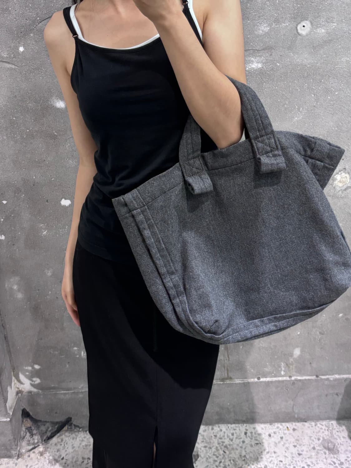 Comme des Garcons 꼼데가르송 트리콧 차콜 울 토트백 상품이미지2