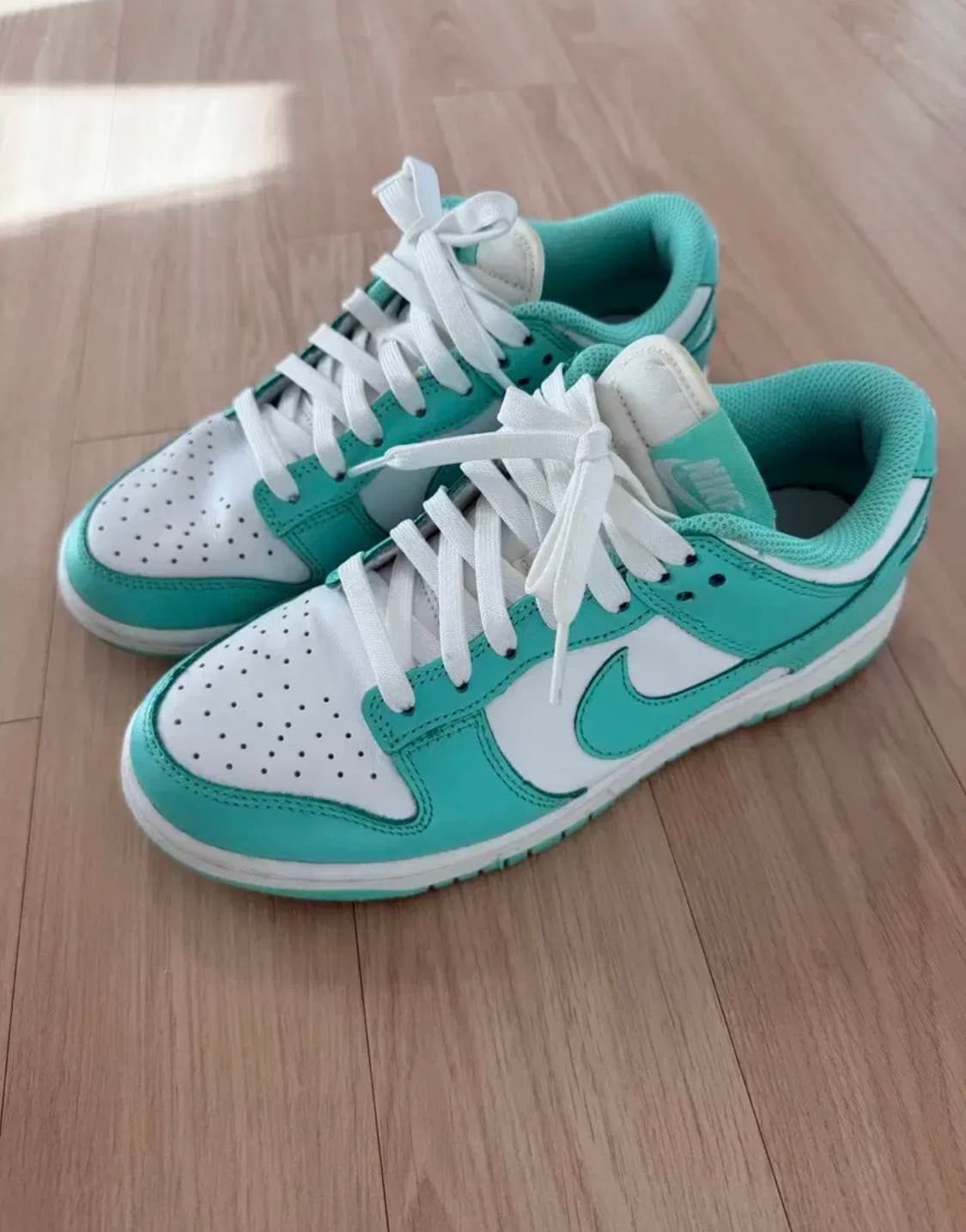 [w240] 덩크로우 그린 글로우 상품이미지1