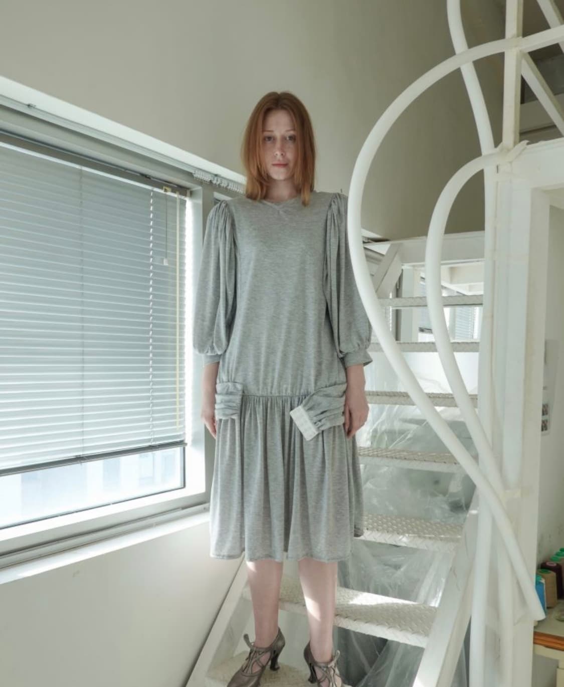 Eonth Art Nouveau Dress - gray  상품이미지4