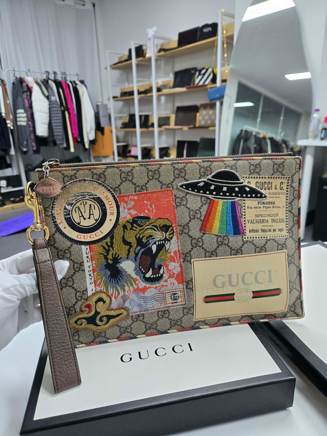 [정품]구찌 쿠리에 클러치백 상품이미지1