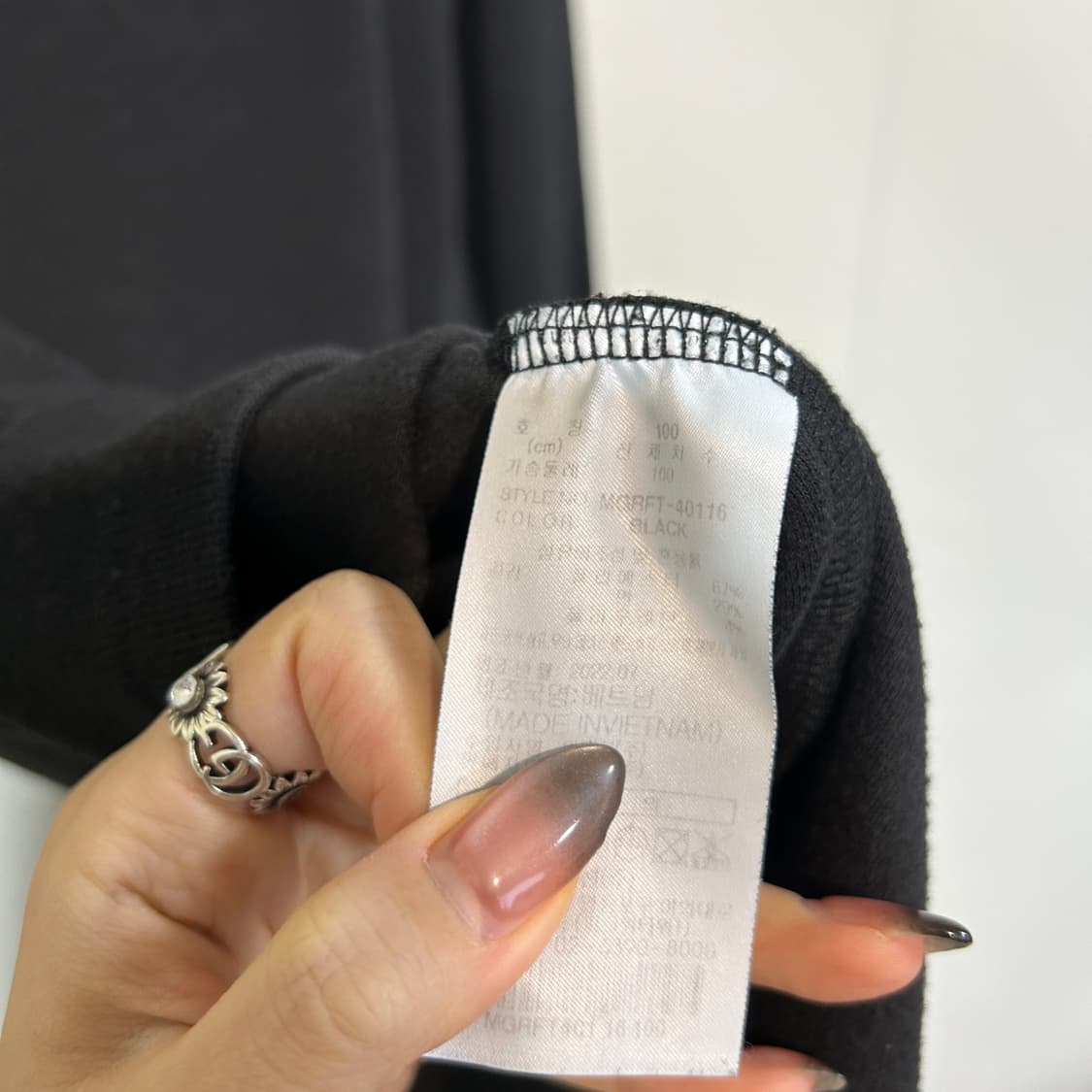 밀레 2022 남성 반폴라 티셔츠 100 상품이미지4