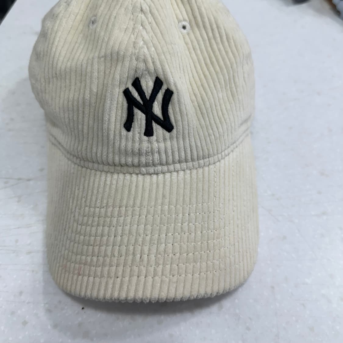 뉴에라 코듀로이 볼캡 상품이미지2