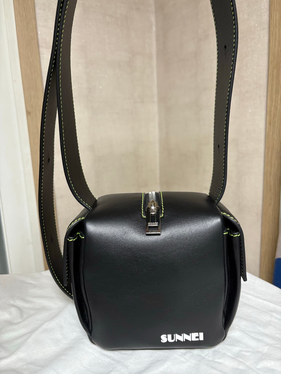 써네이 라쿠베토 숄더백 상품이미지2