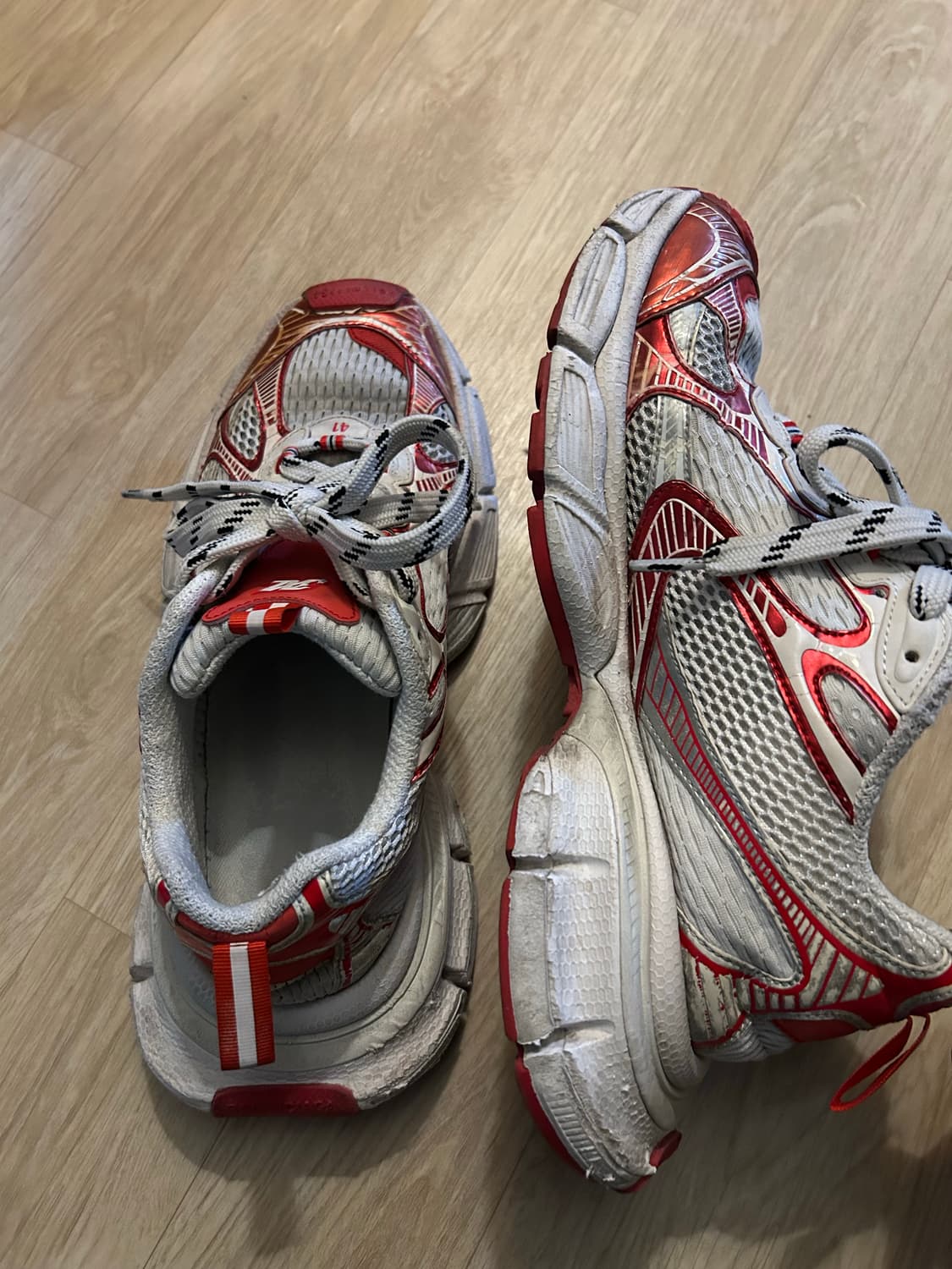 발렌시아가 3xl 레드 41사이즈 상품이미지6