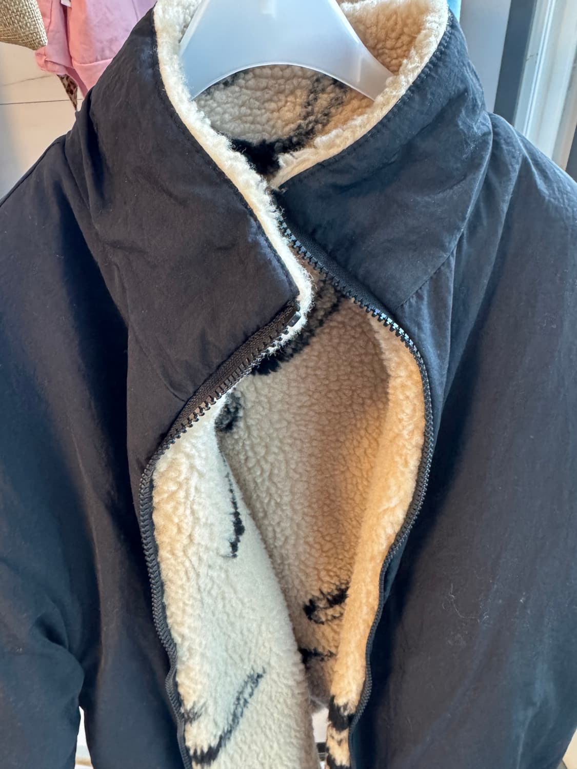 위아 후리스판매해요 마크들리후리스 상품이미지5