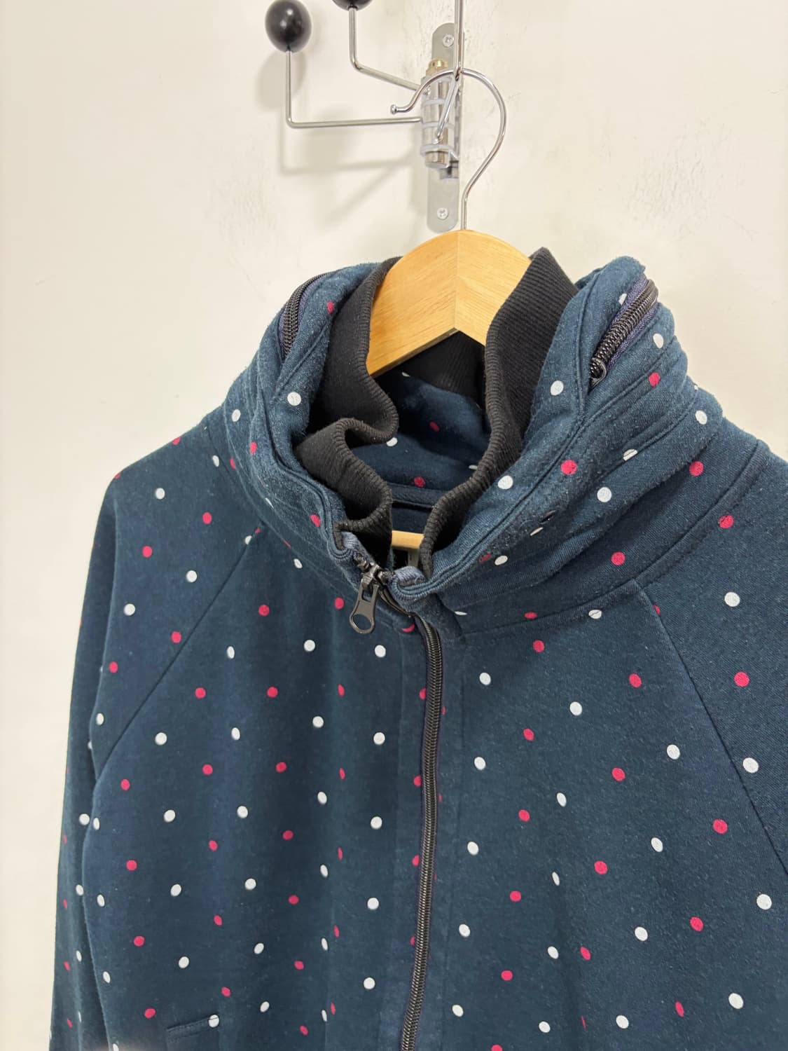 Bull 도트 땡땡이 하이넥 자켓 상품이미지7