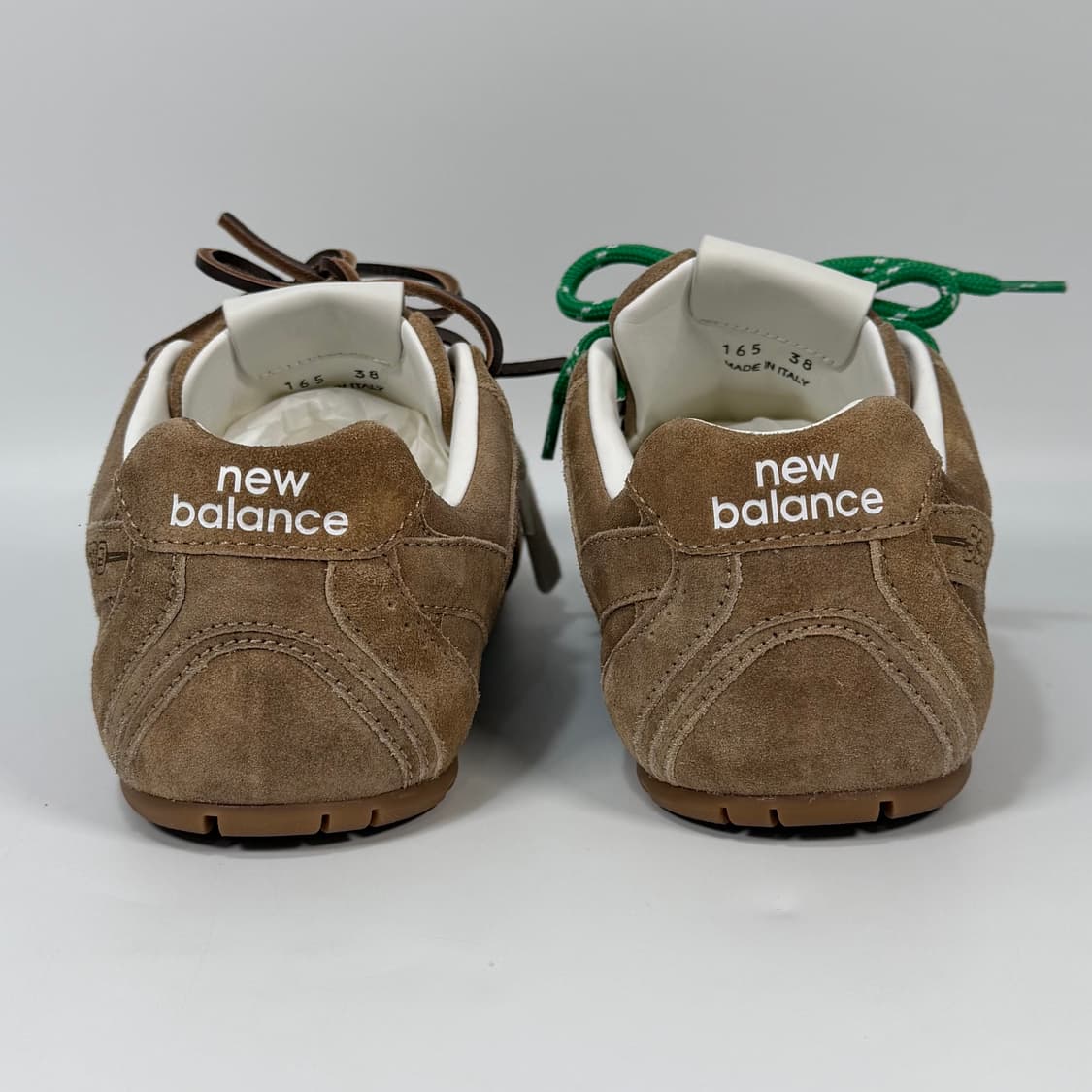 미우미우 x 뉴발란스 530 스웨이드 메쉬 스니커즈 (250)  상품이미지3