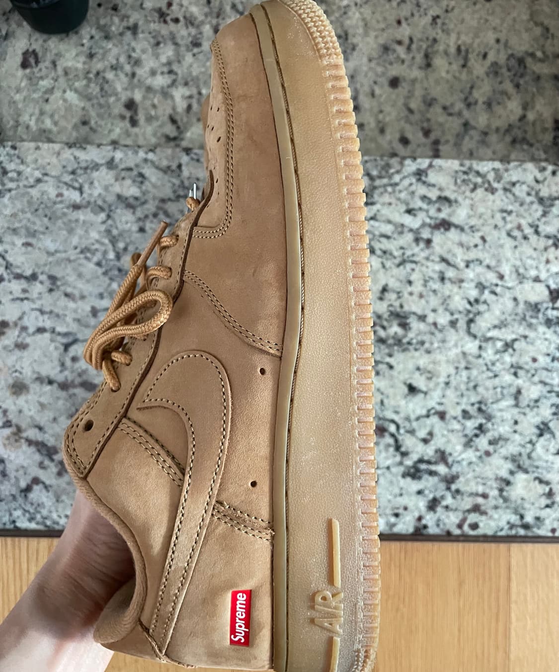 나이키 에어포스 슈프림 된장 255 상품이미지3