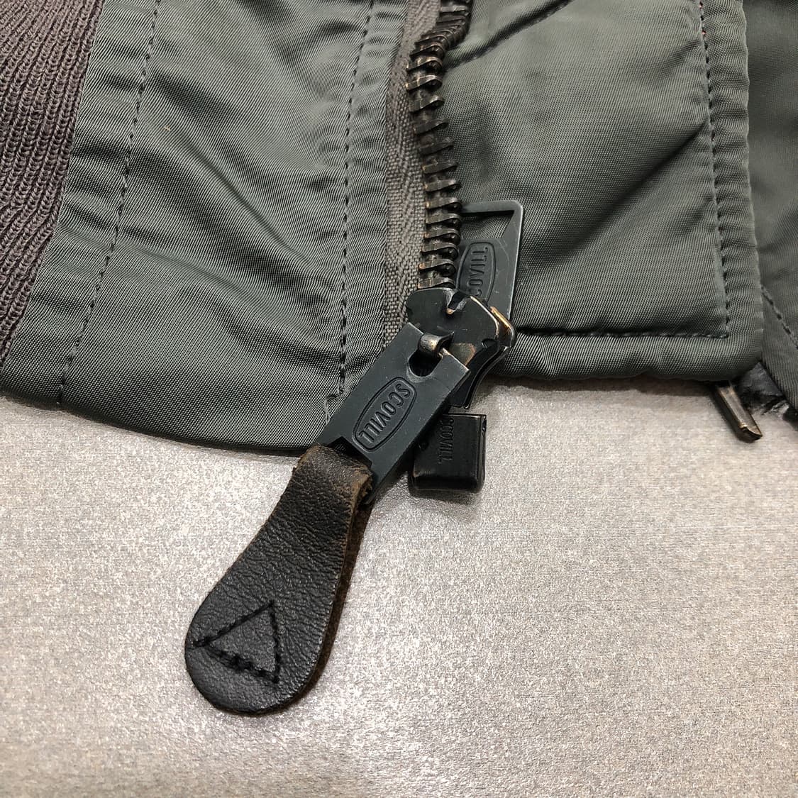 알파인더스트리 울파일 ma-1 마원 미국 usa 정밀복각 항공 점퍼 L 상품이미지3