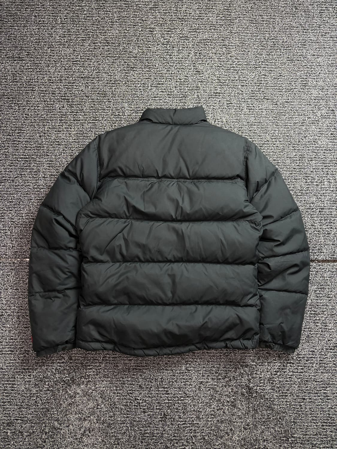 오니츠카 타이거 스몰로고 다운 푸퍼 패딩 2485 상품이미지4