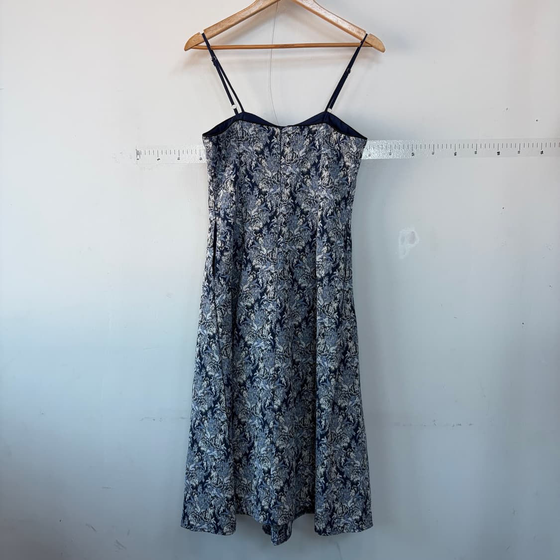 명품 쟈가드 플라워 패턴 끈나시 롱 원피스 상품이미지3