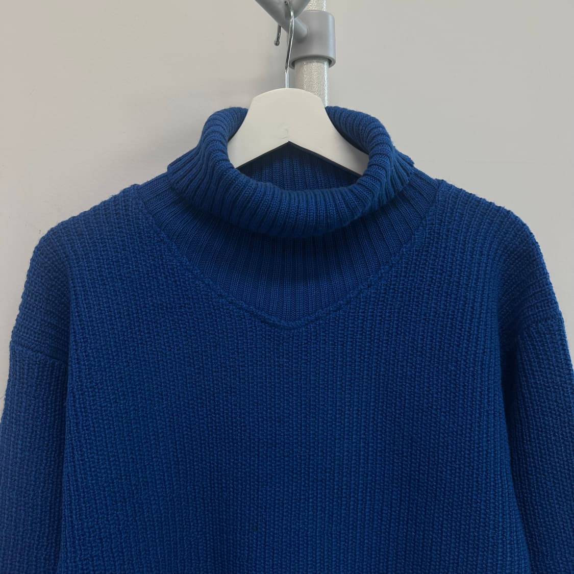 폴스미스 알뉴볼드 터틀넥 니트 상품이미지2