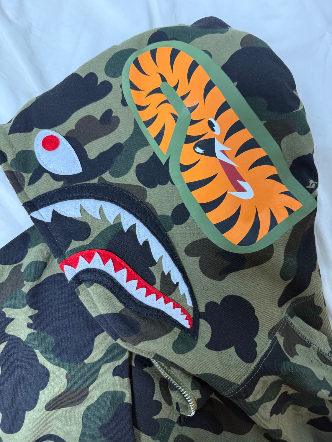 [L] 베이프 퍼스트 카모 샤크 풀 집 후드 아미 그린 L 상품이미지3
