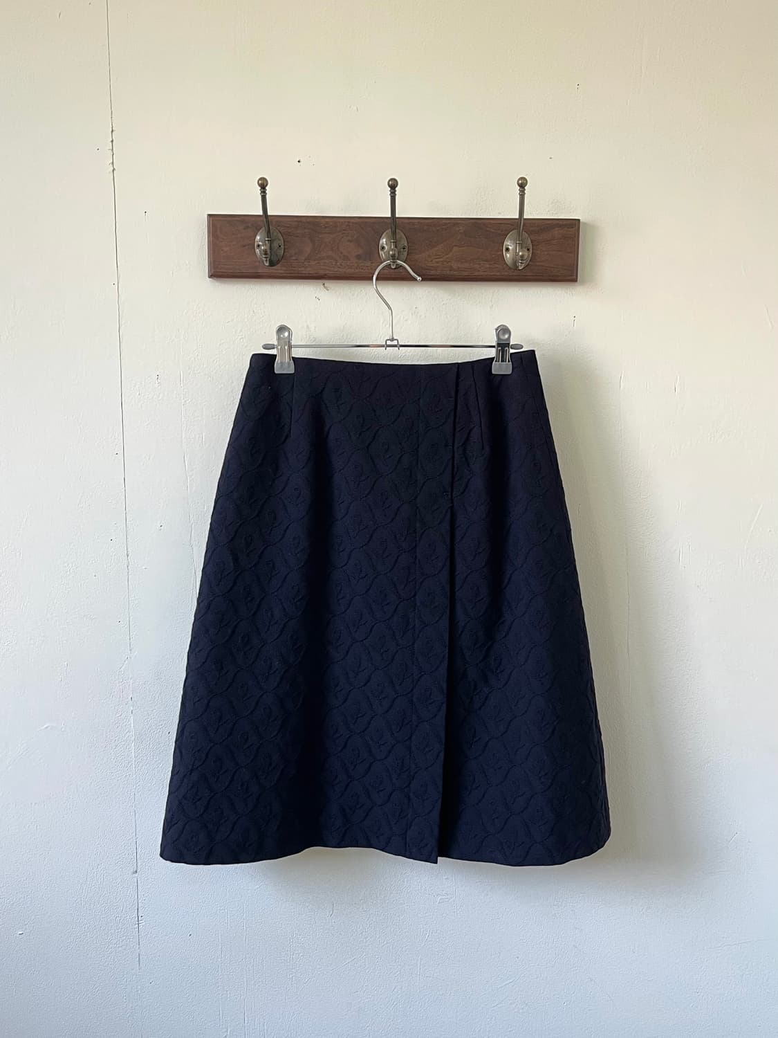 BRUNETTE 실루엣 플라워 랩 스커트 상품이미지3