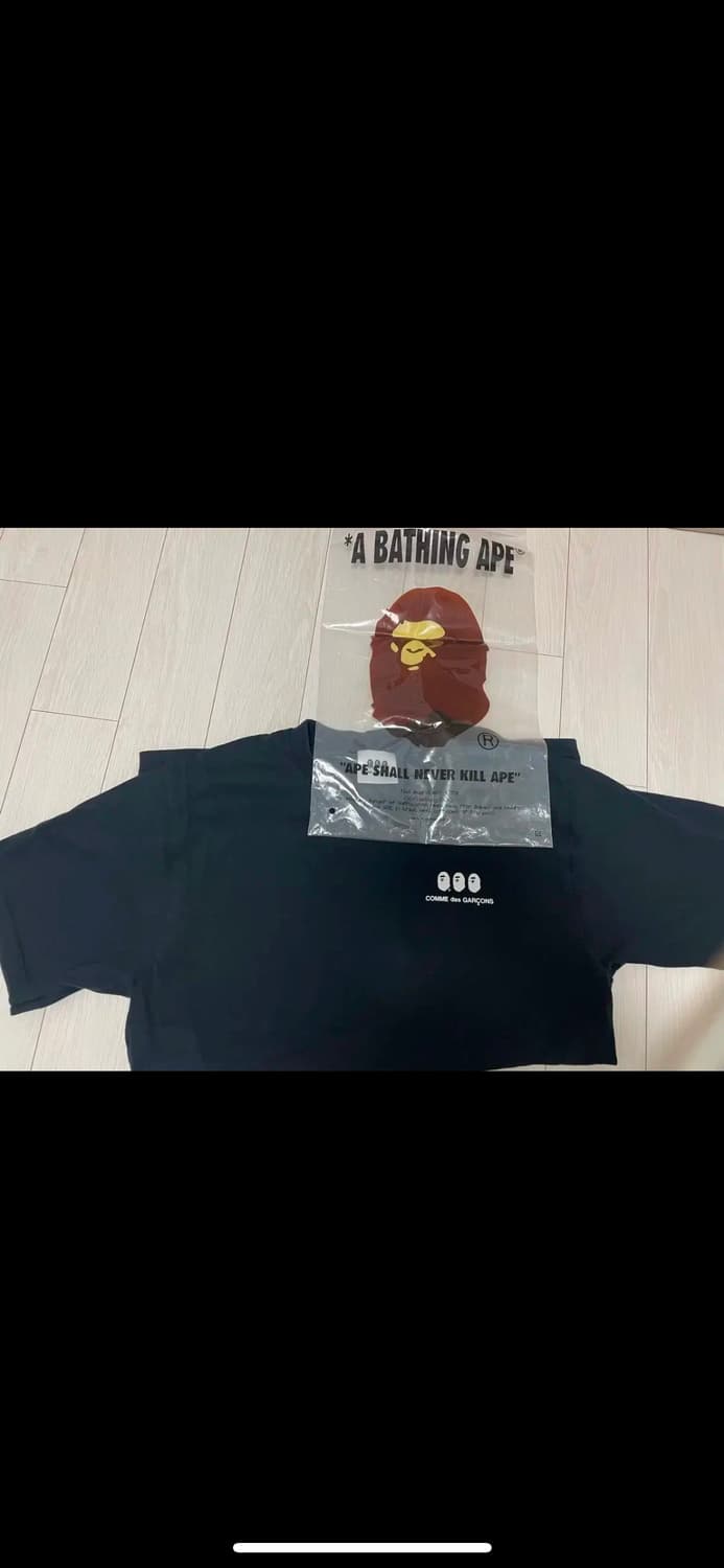 베이프꼼데가르송반팔 s 상품이미지2