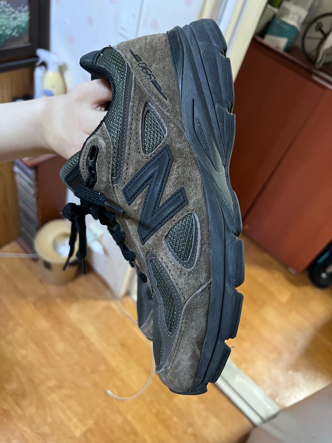 뉴발란스 990v4 밀리터리 그린 260 판매 상품이미지4