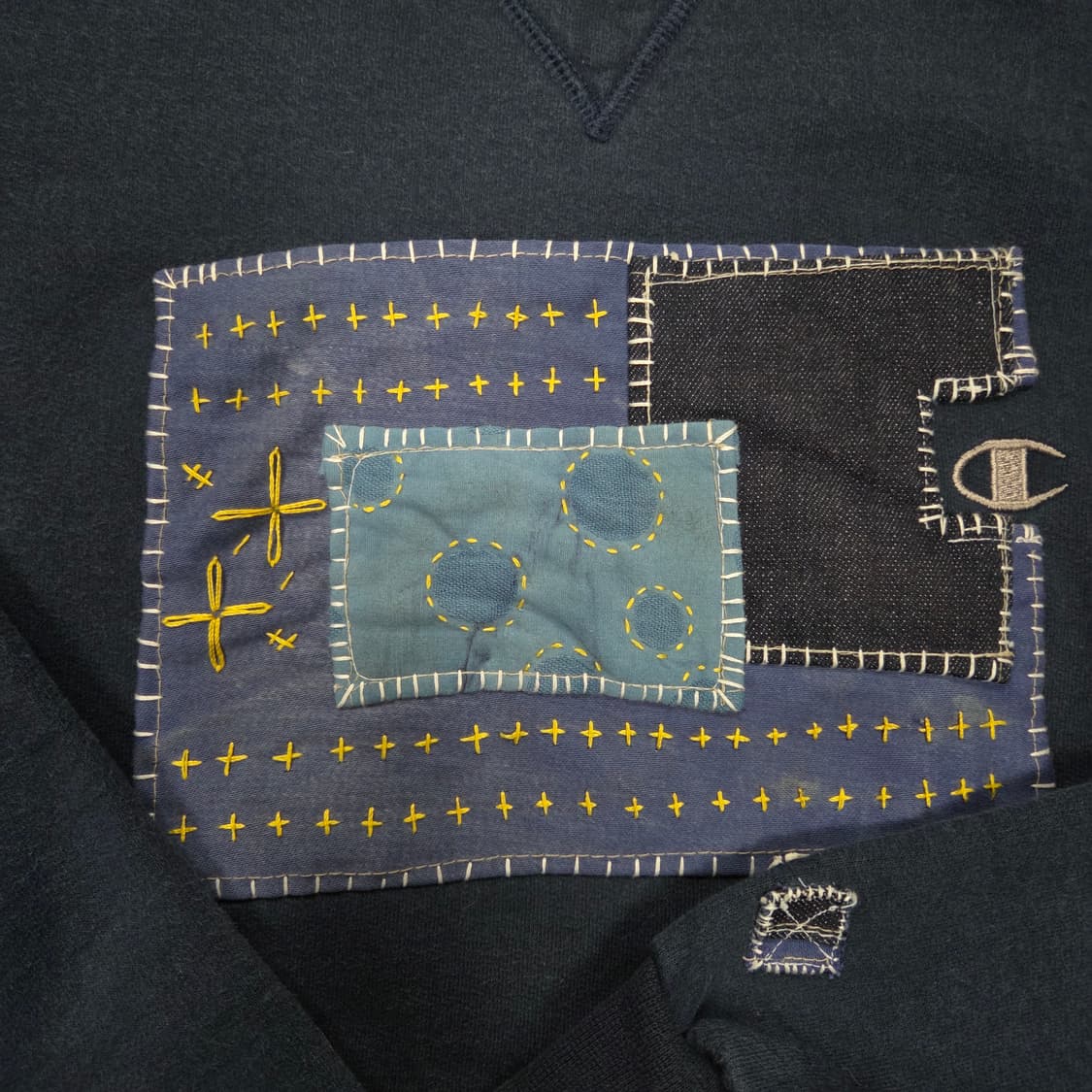 챔피온 패치워크 맨투맨 상품이미지4