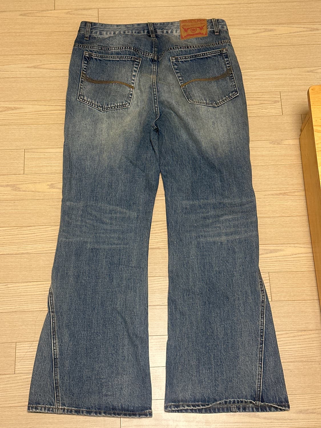 DNSR 커브드 플레어 데님 팬츠 블루 상품이미지2