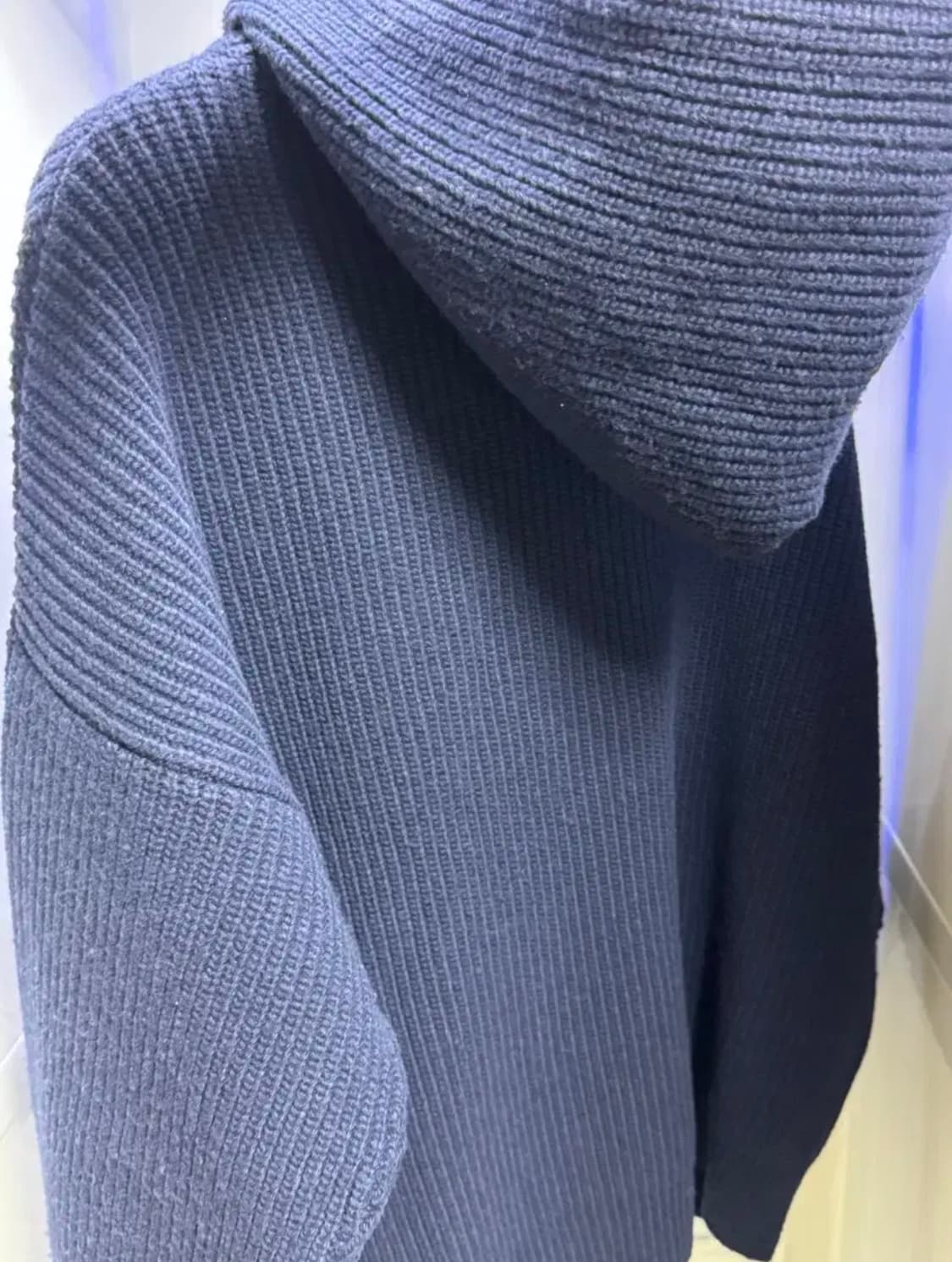 셀린느 울 니트 네이비 (XS) 상품이미지2