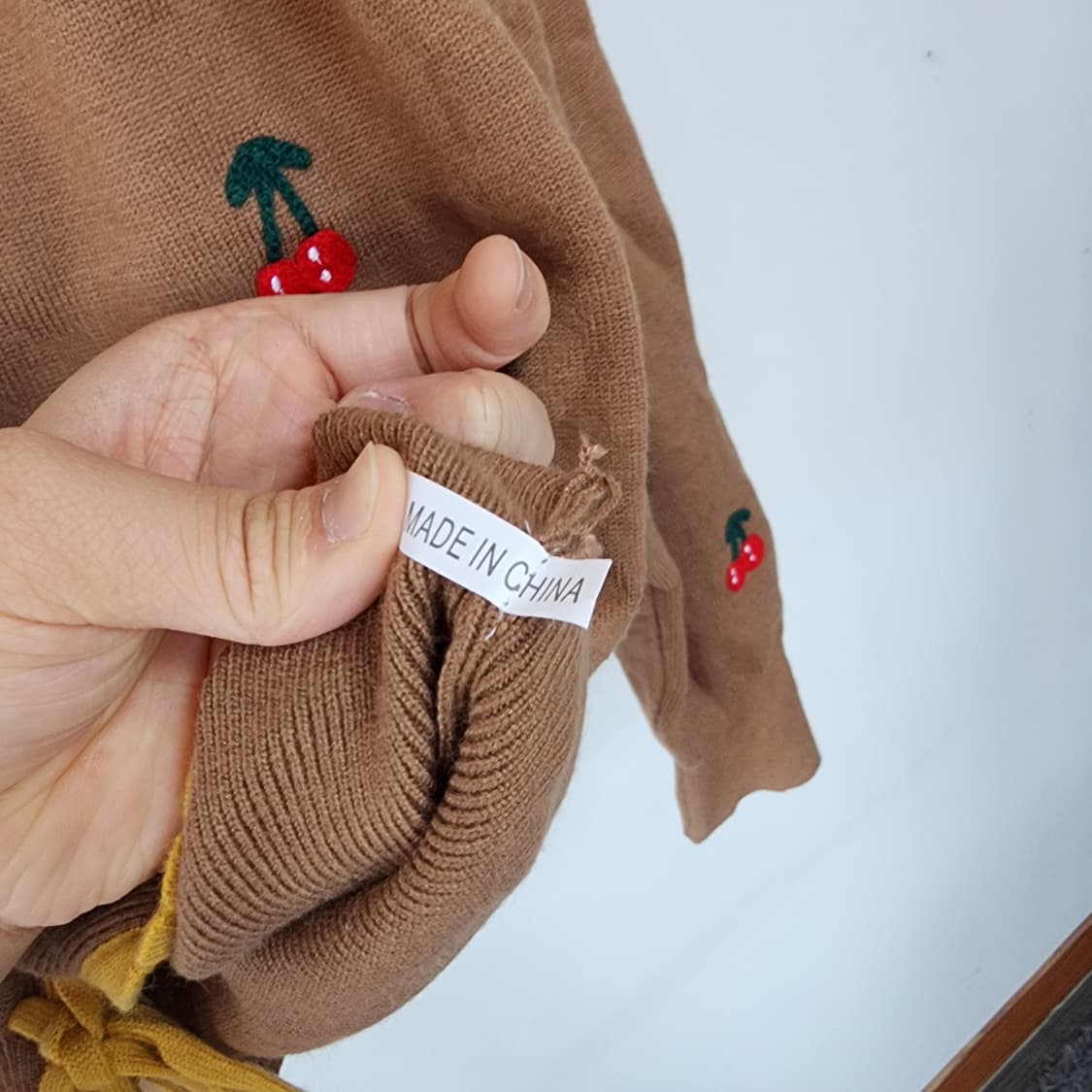 수입 체리 자수 가디건 브라운 상품이미지6