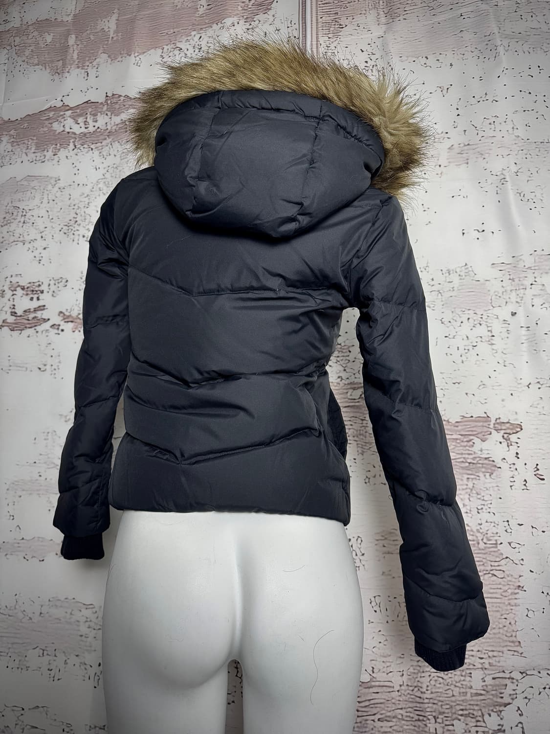 Black Cropped Puffer Jacket 상품이미지3