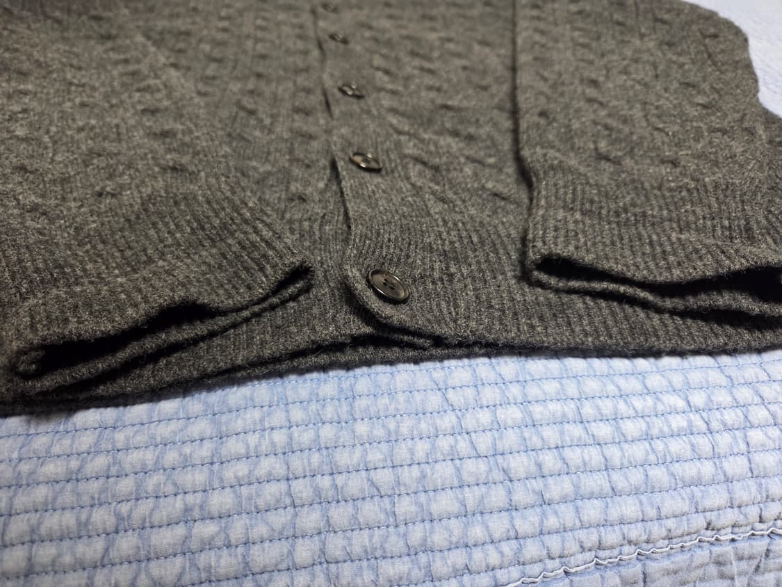 유니온블루 케이블 울 크롭 가디건 챠콜 L 상품이미지5