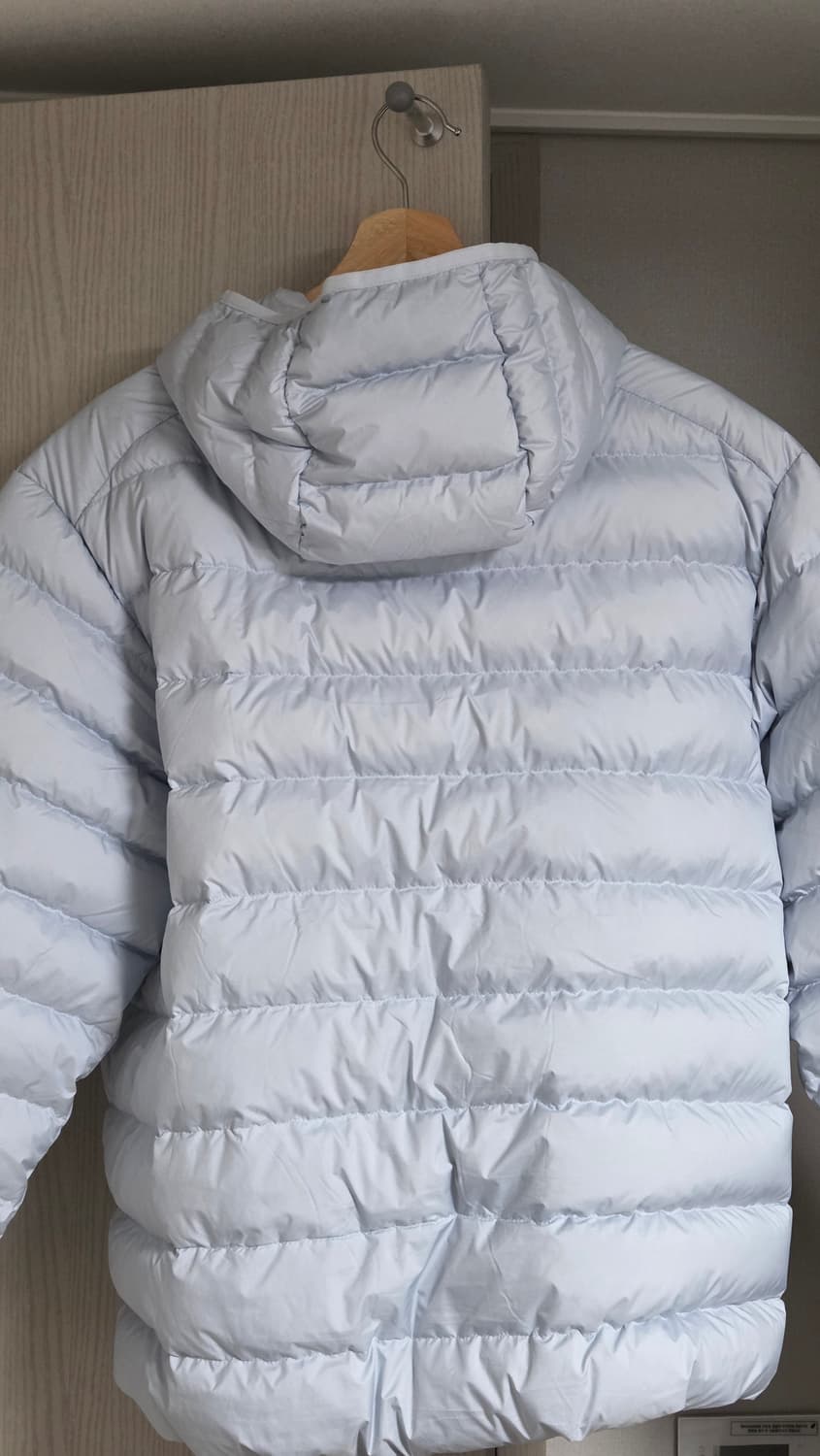 무신사스탠다드 시티레저 후디드 라이트 다운 재킷 (클라우디블루) XL 상품이미지3