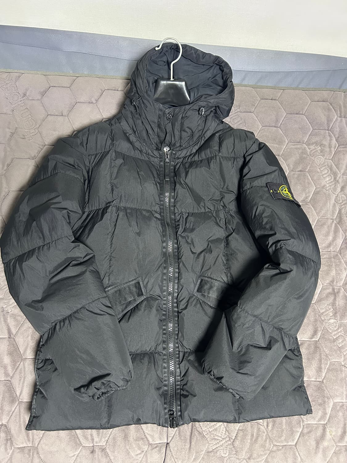 19fw 스톤아일랜드 크링클랩스 패딩xl  상품이미지1