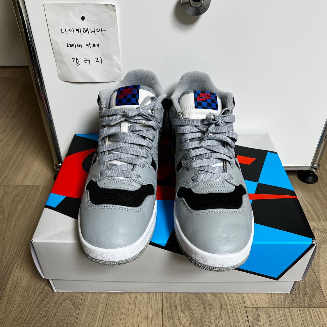 [275] 나이키 × 트래비스 스캇 맥 어택 SP 라이트 스모크 그레이 상품이미지6