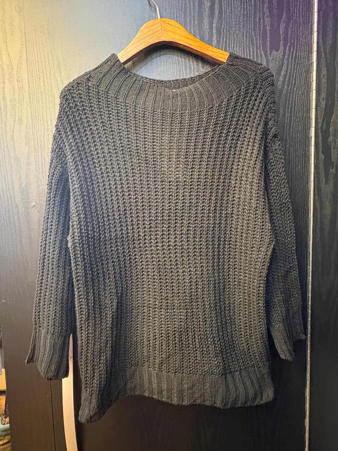 블랙 꽈배기 라운드 니트 상품이미지3