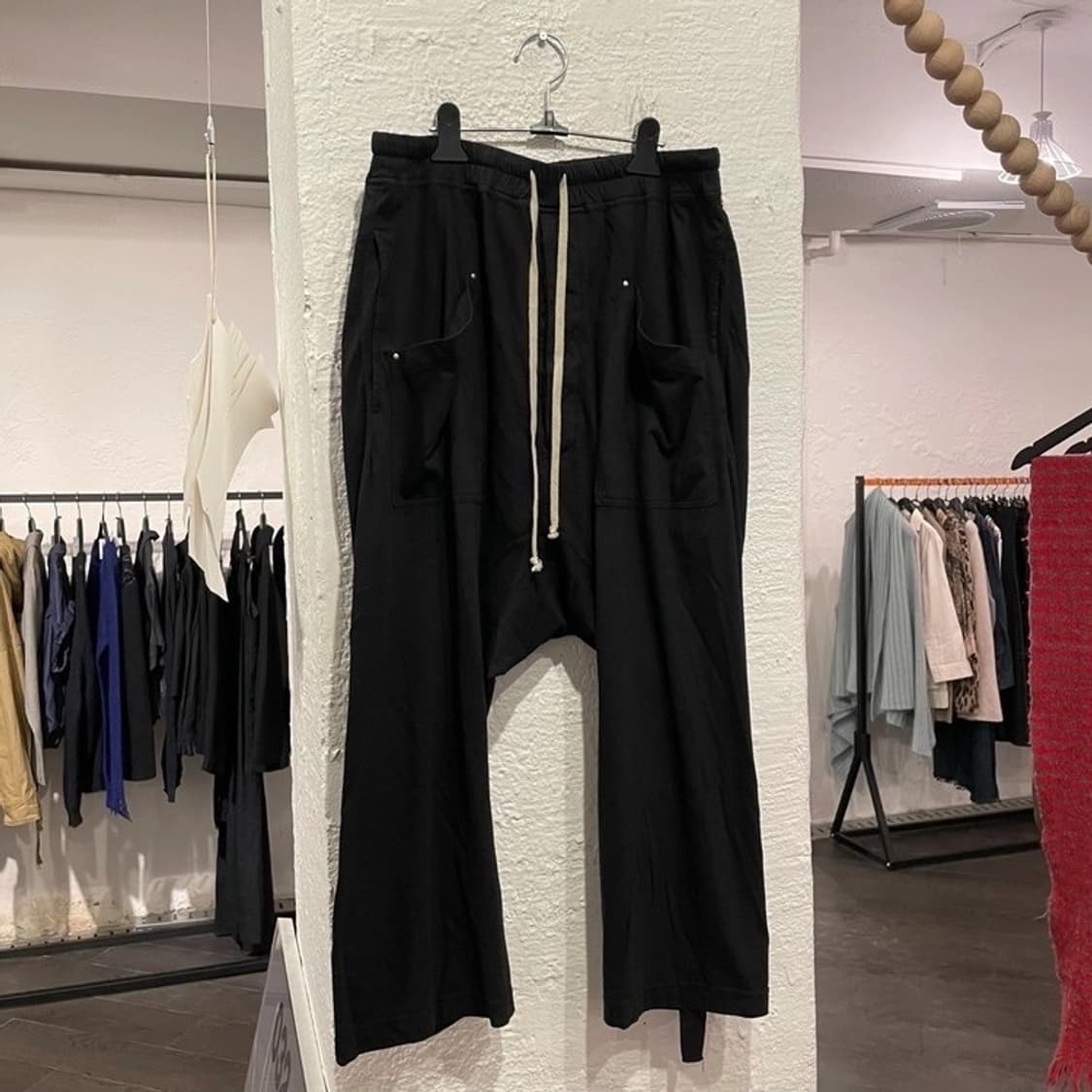 릭오웬스 카고 드로스트링 팬츠 상품이미지1