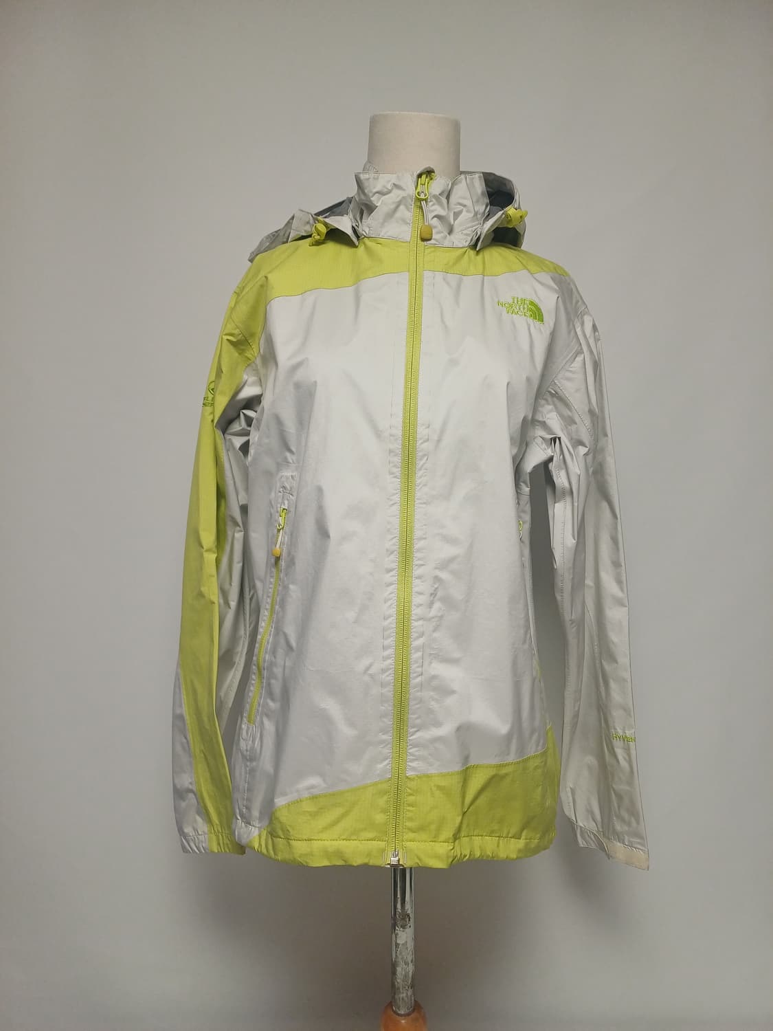 노스페이스 플라이트 시리즈 하이벤트 DT 바람막이 (여성 95/XL) 상품이미지1