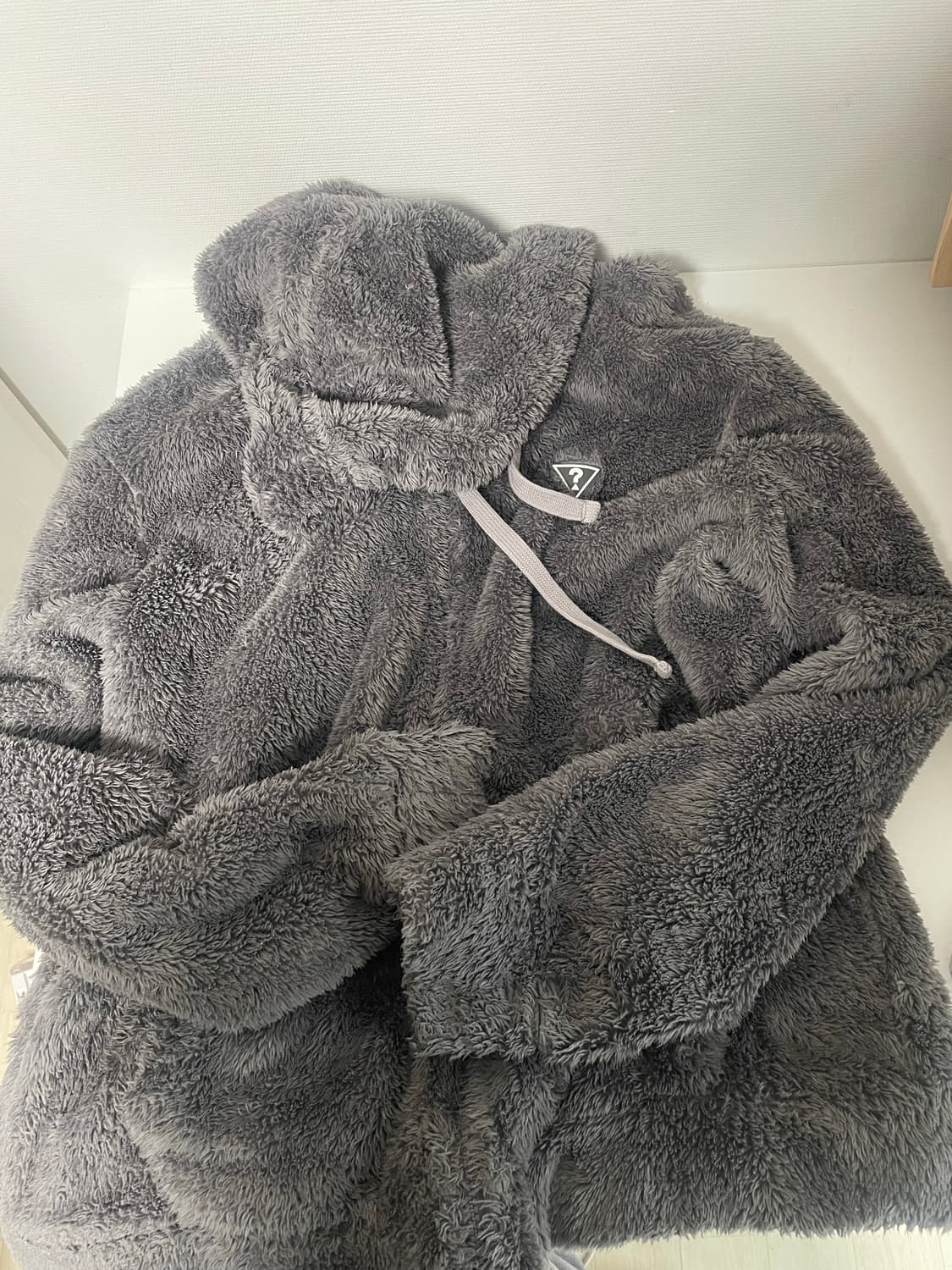 Guess 그레이 후리스 m 상품이미지1