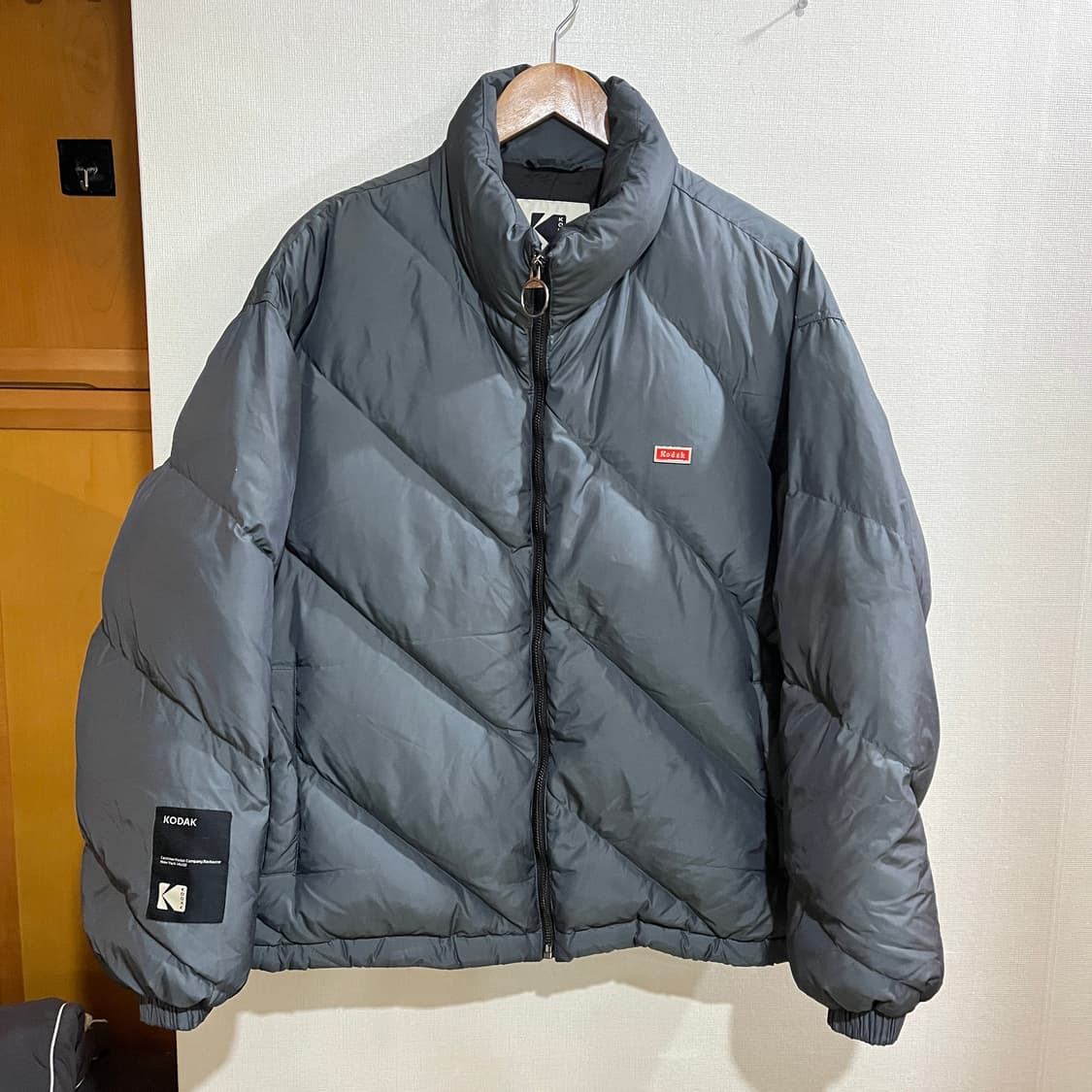 (S) 코닥 디아고날 오리털 다운 숏패딩 상품이미지1