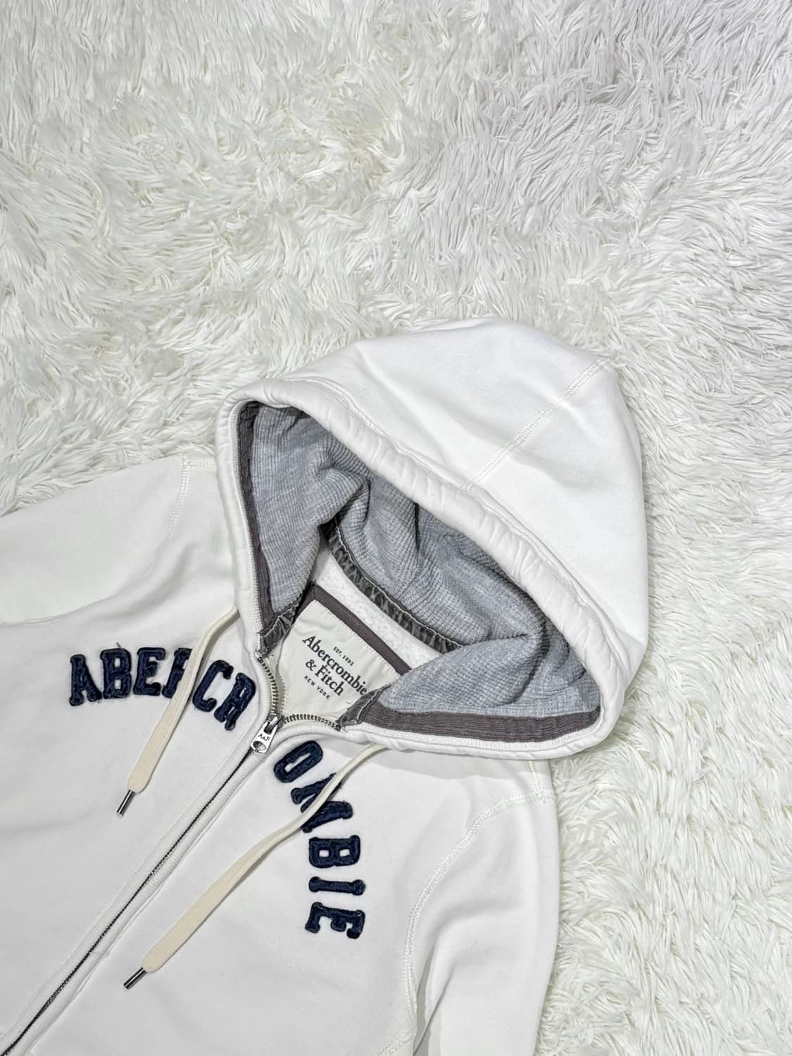아베크롬비 화이트 빅로고 후드집업 상품이미지5